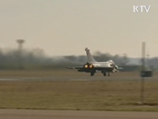 연합군 2차 공습···"카다피 관저 파괴"