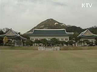 이 대통령 "긴장 끈 놓지 말고 민생경제 챙겨야"