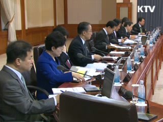 이 대통령 "복지정책, 필요한 사람 확실히 도와야"