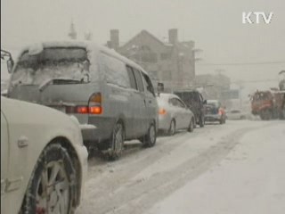 오후부터 찬 바람…영동 폭설