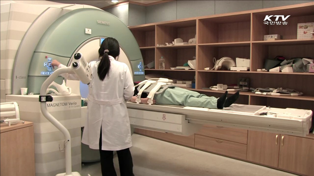 암환자 생존율 70% 육박…3명 중 2명 생존