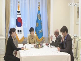 "한국 '철의 여인' 방문"…中·日 언론도 관심