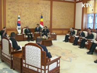 한-세이셸 정상회담, "교류확대 기대"