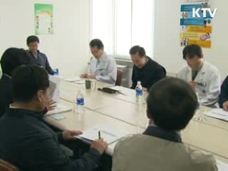 이 대통령, 신종플루 '거점병원' 방문