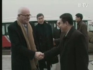 보즈워스 특별대표 오늘 북측과 회담