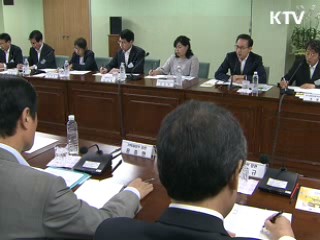 이 대통령 "가난 탈출할 수 있게 정책 펴야"