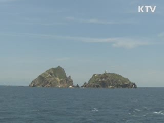 이 대통령, 아소 전 총리 면담…"친서전달 없어"