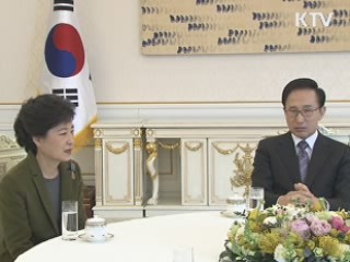 이 대통령 "北 적대시 않는다는 메시지"