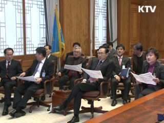 이 대통령 "본격적인 우주과학시대 여는 첫 출발"