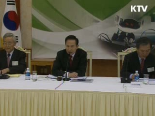 이 대통령 "마지막 날까지 국가기초 개선"