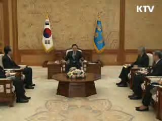 이 대통령 "국제기구 더 많이 진출해야"