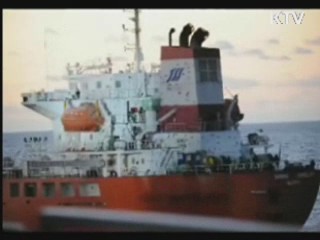 김관진 장관 "생포해적, 국내송환 검토 중"