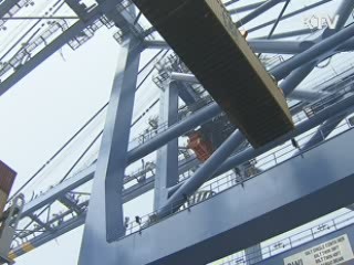 IMF, 올해 한국 성장률 전망 2.7%로 하향