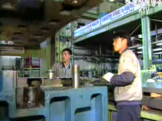 `무역 1조 달러` 매진