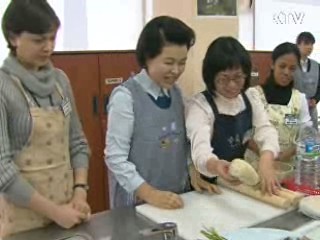 김윤옥 여사 '결혼이민자 설 음식만들기' 참석