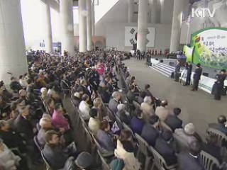 이 대통령 "국운융성, 큰 전기 놓쳐선 안돼"