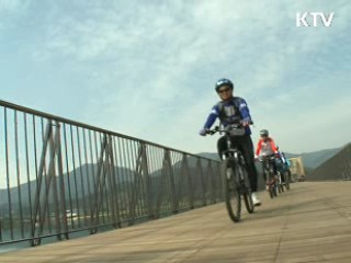 "국내 관광, 서민경제·일자리 지키기 도움"